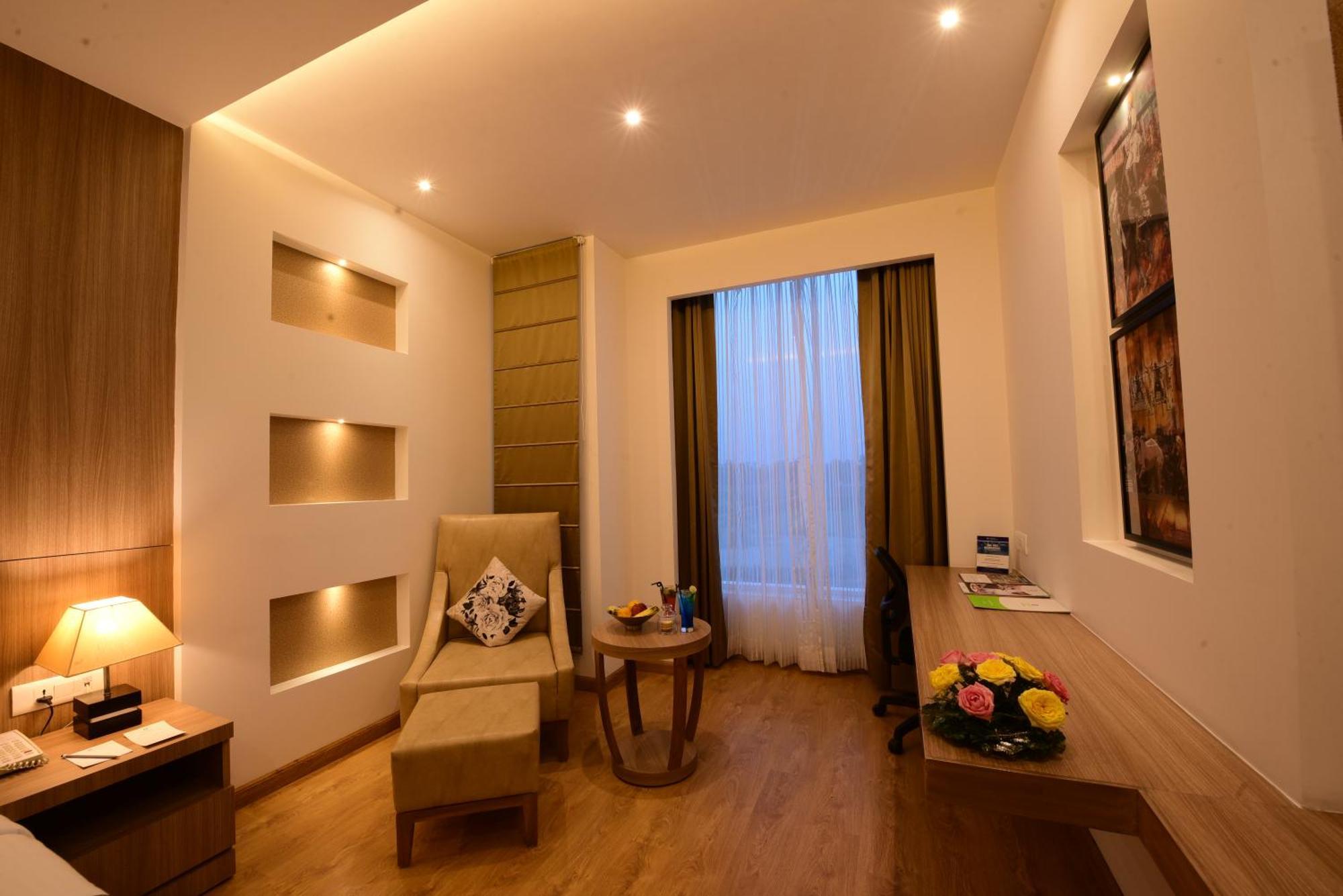 Surestay Plus By Best Western Amritsar Dış mekan fotoğraf
